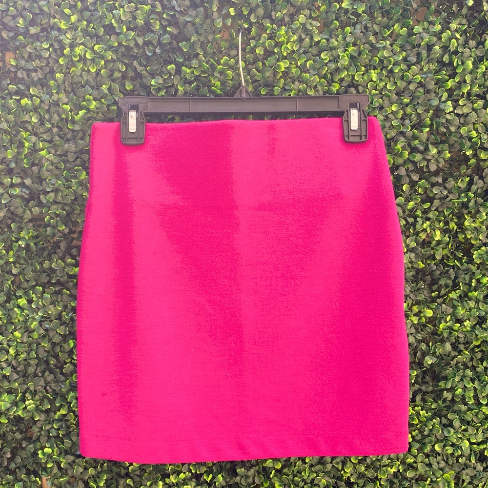 hot pink BCBG mini 🔥